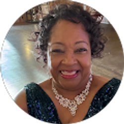 Profile photo of Laura Miller