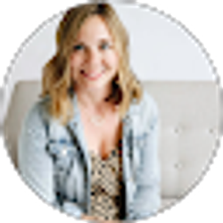 Profile photo of Elizabeth Zustiak
