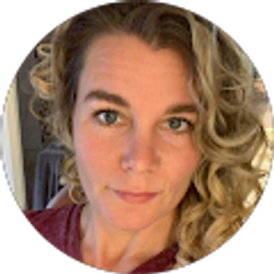 Profile photo of Manda Jean