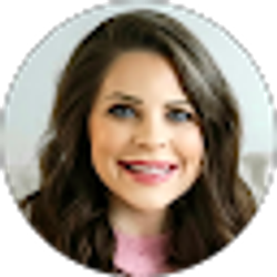 Profile photo of Sarah Blank