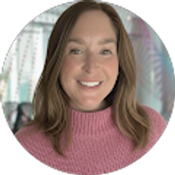 Profile photo of Lorelei Carr