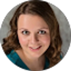 Profile photo of Elly Flenker