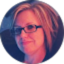 Profile photo of Courtney Clevenger