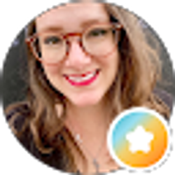 Profile photo of Lindsay Joy