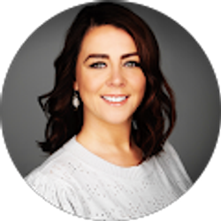 Profile photo of Nicole Meyer