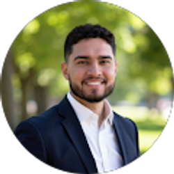 Profile photo of Carlos Paz