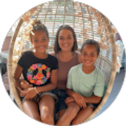 Profile photo of Ashley Davis