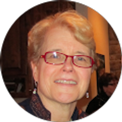 Profile photo of Vicki Raeburn