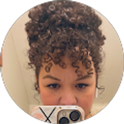 Profile photo of Lizbeth Zamora