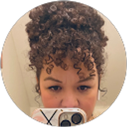 Profile photo of Lizbeth Zamora