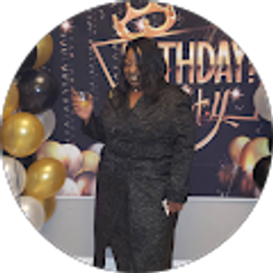 Profile photo of Carolyn McIntosh