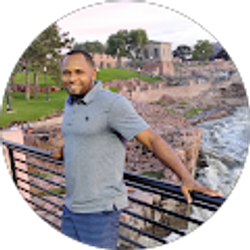 Profile photo of Gregory Damas