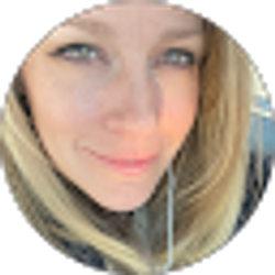 Profile photo of Emily Magnuson