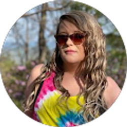 Profile photo of Ashley Simpson