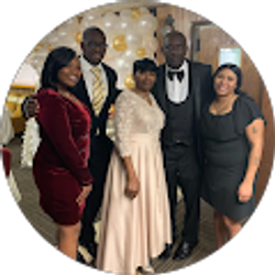 Profile photo of Lisa Henneghan