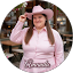 Profile photo of Amanda Cantwell