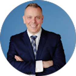 Profile photo of Jonathan Gilmore