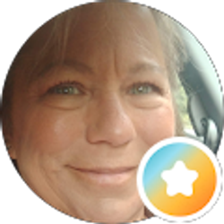 Profile photo of Lauren Peacock