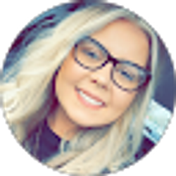 Profile photo of Emma Robbins