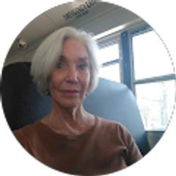 Profile photo of Deborah Desanto