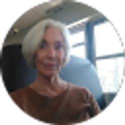Profile photo of Deborah Desanto