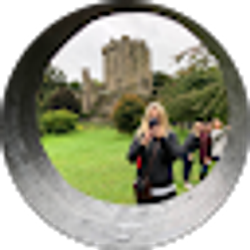 Profile photo of Jenn Wright