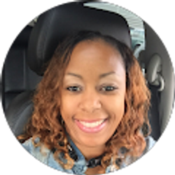 Profile photo of Stephanie Kennedy-Kinney