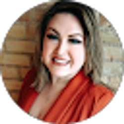 Profile photo of Cassandra Lambert