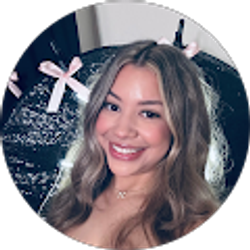 Profile photo of daniella