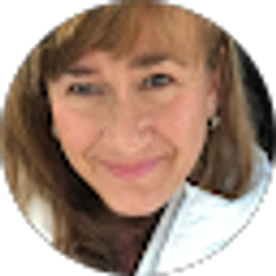 Profile photo of Tracy Rae Crow