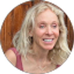 Profile photo of Wendy Sanders