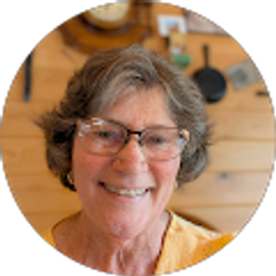 Profile photo of Evelyn Mead