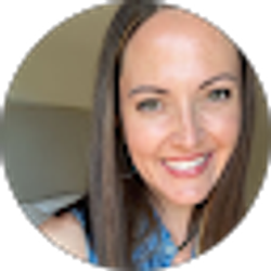 Profile photo of Charys Leal