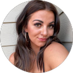 Profile photo of Tessa Barney