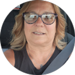 Profile photo of Brenda Holmes