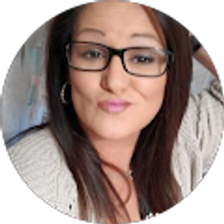 Profile photo of Nichole Weese