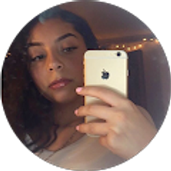 Profile photo of Alexandra Gonzalez