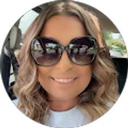 Profile photo of sarah dolak