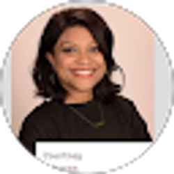 Profile photo of courtney Johnson