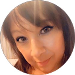 Profile photo of Nicole Heier