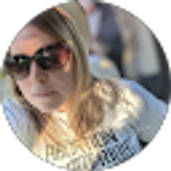 Profile photo of Kat Murtlow