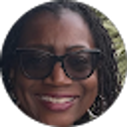 Profile photo of Stephanie Thompson