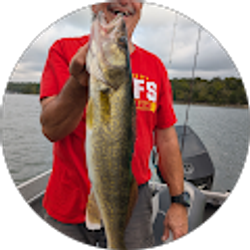 Profile photo of Lester Moling