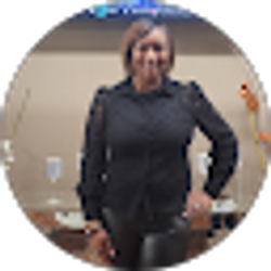 Profile photo of Stephanie Nash