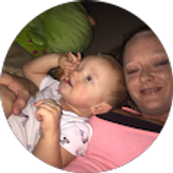 Profile photo of Shellie Gilbert