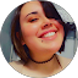 Profile photo of Gabriella Flores