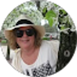 Profile photo of Jackie Brown