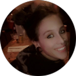 Profile photo of Kristen Hooks