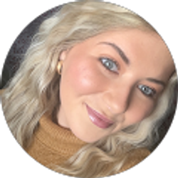 Profile photo of Chloe' Oliver