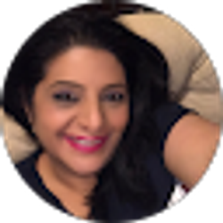 Profile photo of naima diaz